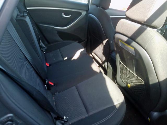 Хетчбеки HYUNDAI ELANTRA 2017 Сірий