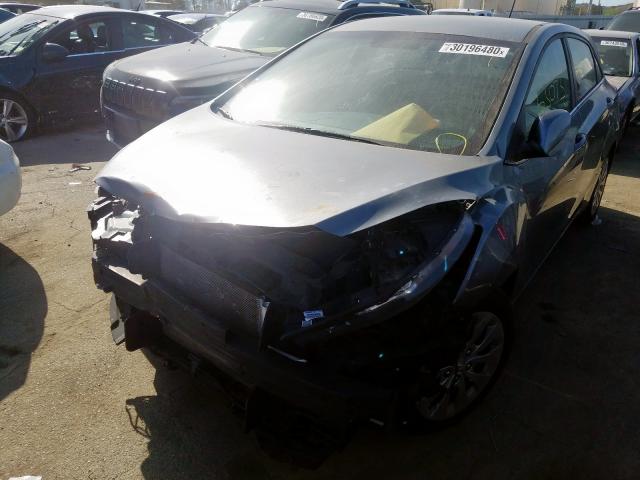 Хетчбеки HYUNDAI ELANTRA 2017 Сірий