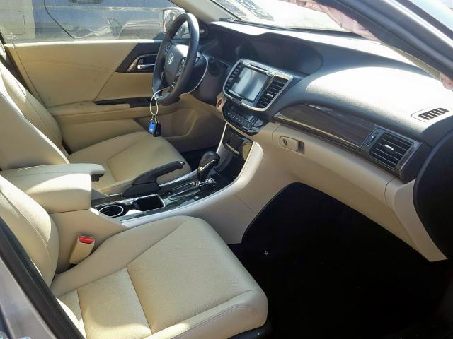 2017 HONDA ACCORD HYB JHMCR6F58HC028615