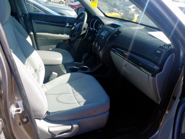 2013 KIA SORENTO LX 5XYKT3A66DG381647
