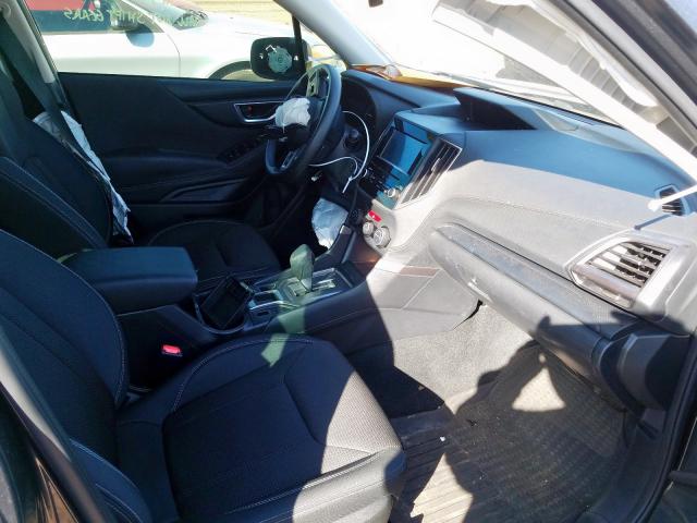 2019 SUBARU FORESTER JF2SKACC2KH523704