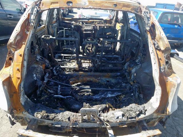 2018 NISSAN ROGUE S KNMAT2MT4JP553562