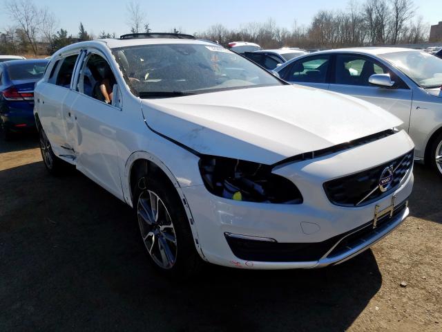 2018 VOLVO V60 CROSS COUNTRY PREMIER