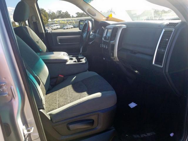 Пикапы RAM 1500 2014 Серебристый