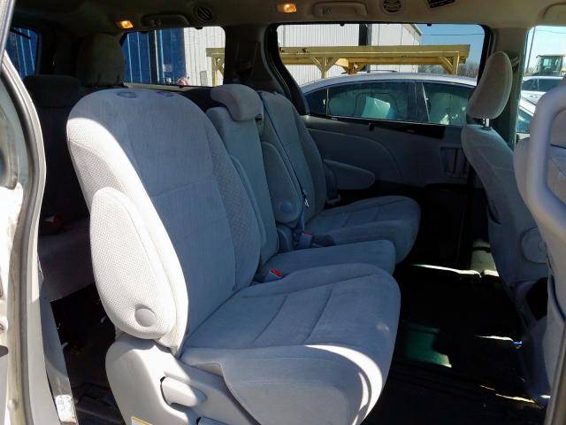2017 TOYOTA SIENNA LE 5TDKZ3DC4HS859587