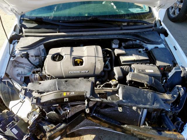 2017 HYUNDAI ELANTRA SE 5NPD74LF8HH098911