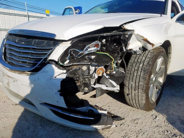 VIN 1G1RC6S5XJU136522 2018 Chevrolet Volt, LT no.9