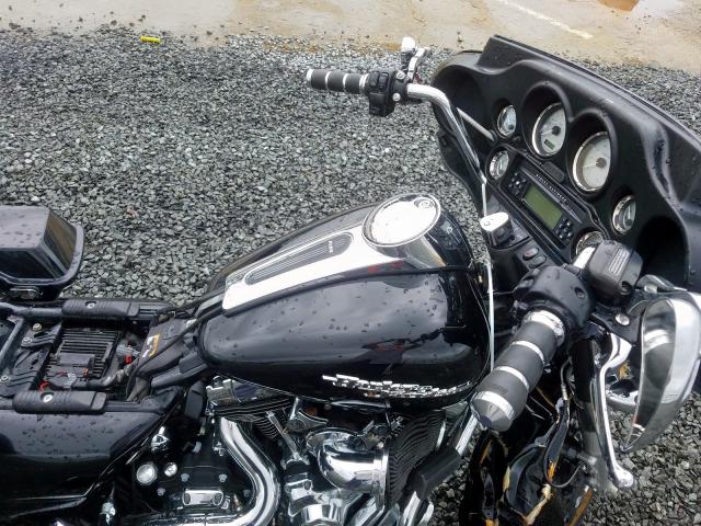 2010 HARLEY-DAVIDSON FLHX 1HD1KB415AB627004