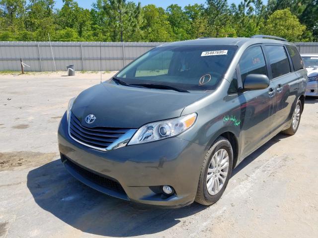 Toyota Sienna XLE 2014