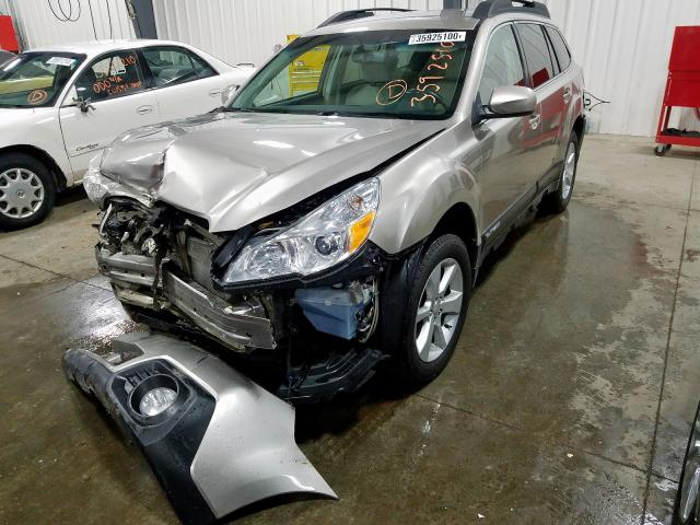 2014 SUBARU OUTBACK 2. 4S4BRBCC7E3213366
