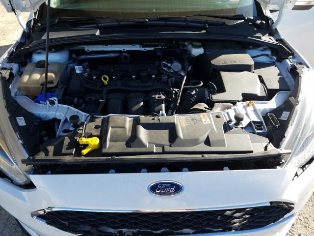 1FADP3F2XHL259702 2017 FORD FOCUS, photo no. 7