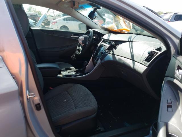 VIN 3FADP4BJ1KM106439 2012 HYUNDAI SONATA GLS no.5