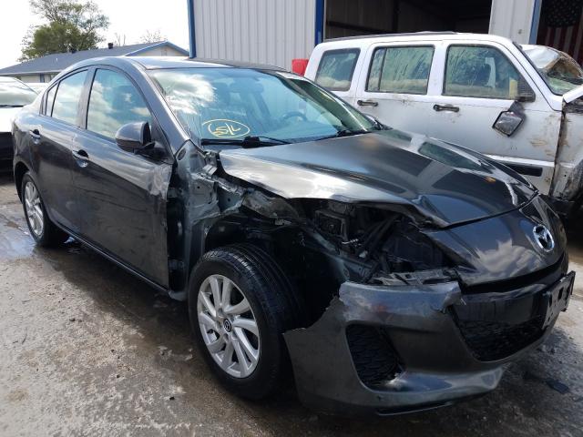 2013 Mazda Mazda3 i