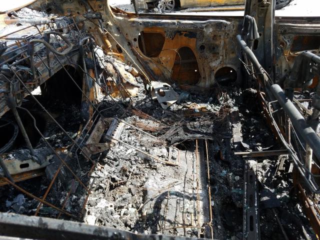 JTHBA30G255107631 2005 Lexus Es 330