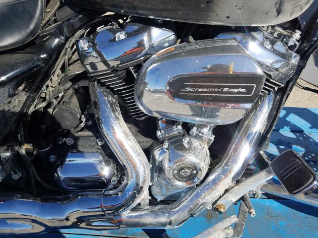 2020 HARLEY-DAVIDSON FLHX 1HD1KBC17LB605025