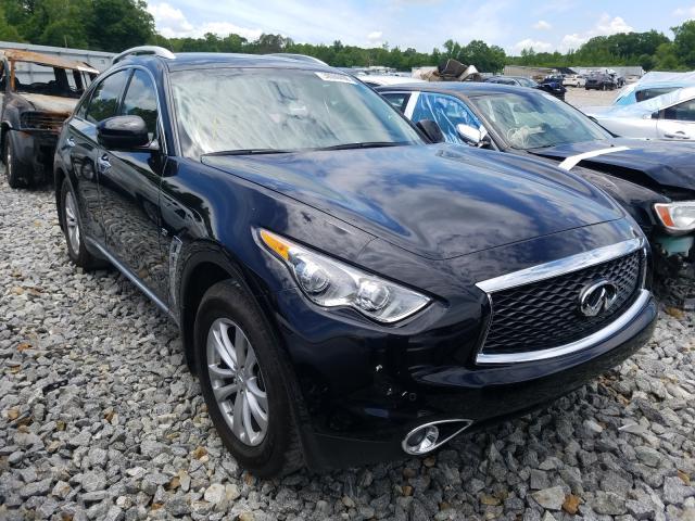 2017 INFINITI QX70
