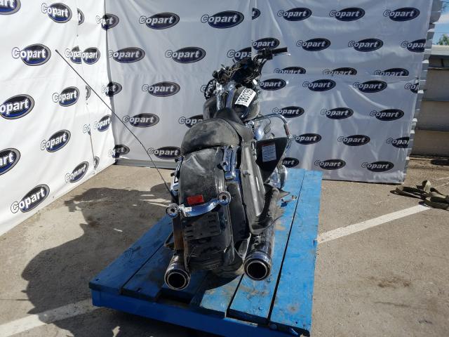 2020 HARLEY-DAVIDSON FLHX 1HD1KBC17LB605025