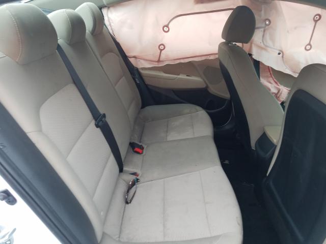 2019 HYUNDAI ELANTRA SE 5NPD74LF3KH497149