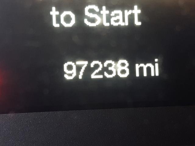 Седани CHRYSLER 200 2015 Сріблястий