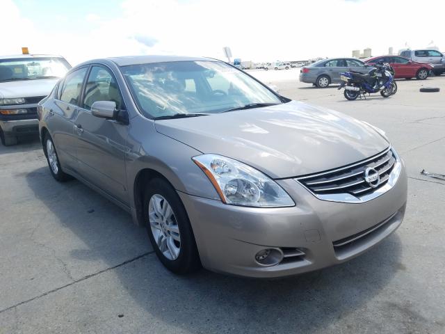 2012 gold nissan altima