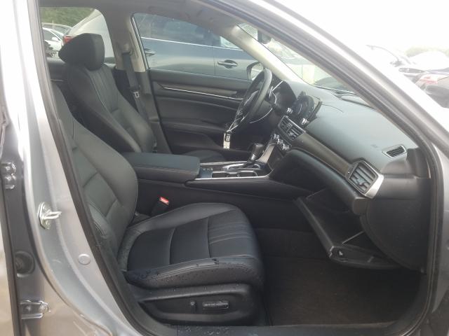 2018 HONDA ACCORD TOU 1HGCV1F96JA092190
