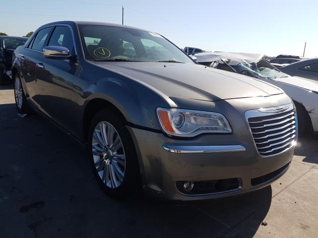 Chrysler 300c 2011