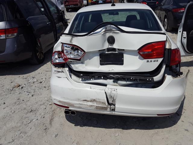 2011 VOLKSWAGEN JETTA SE 3VWDZ7AJ2BM026684