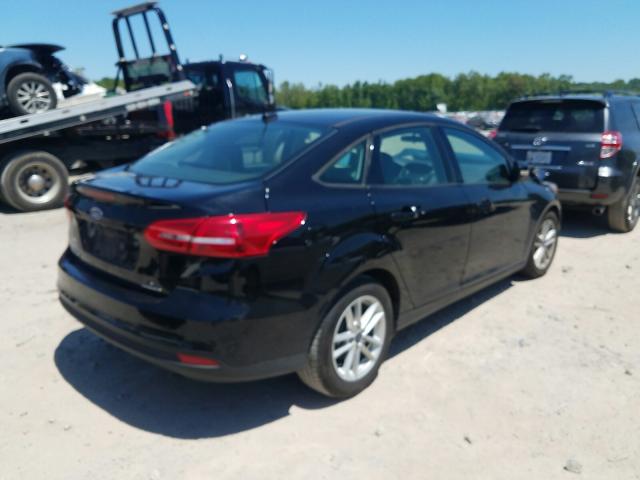 VIN 3FA6P0T92KR260635 2019 Ford Fusion, SE no.4