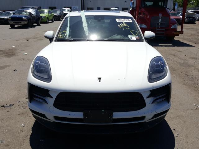 VIN WP1AA2A57KLB00619 2019 Porsche Macan no.9