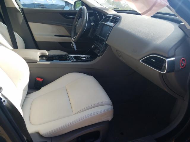 2017 JAGUAR XE SAJAR4BG1HA949463