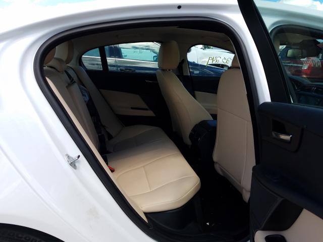 2017 JAGUAR XE PREMIUM SAJAJ4BVXHA968633