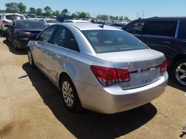 VIN 3FA6P0LUXKR241769 2019 Ford Fusion, Hybrid SE no.3