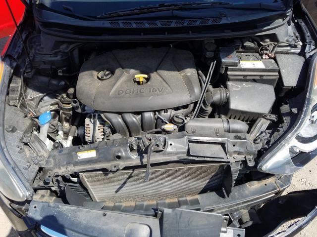 2012 HYUNDAI ELANTRA GL 5NPDH4AE7CH063695