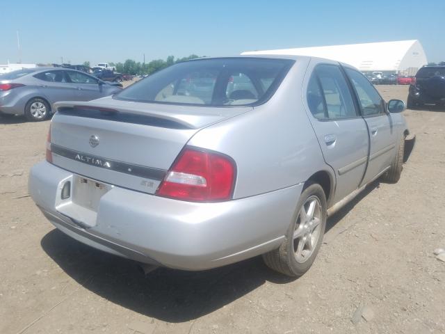 salvage title 2000 nissan altima sedan 4d 2 4l for sale in hammond in 40181710 a better bid car auctions