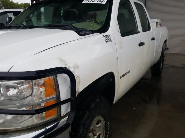 VIN 2C4RDGCGXKR557827 2009 CHEVROLET SILVERADO no.9