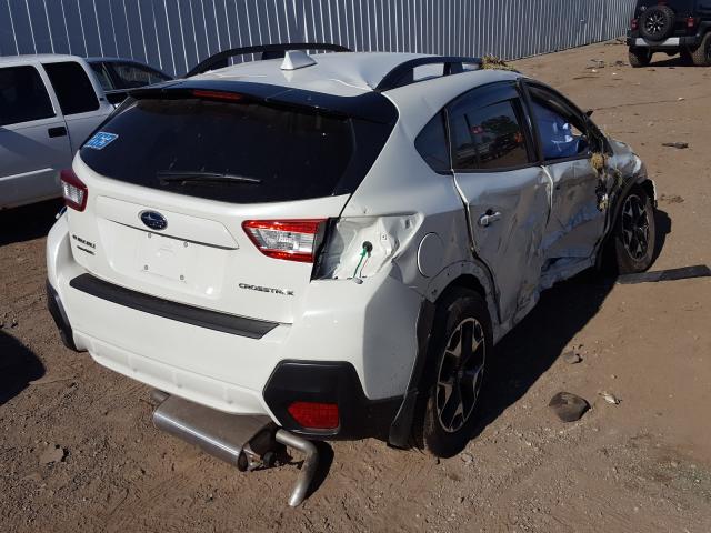 VIN WBA8E9G57GNU28572 2019 SUBARU CROSSTREK no.4