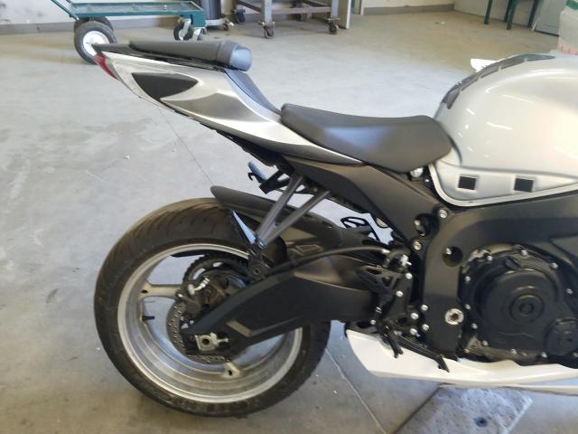 2018 SUZUKI GSX-R600 JS1GN7FA3J2100649