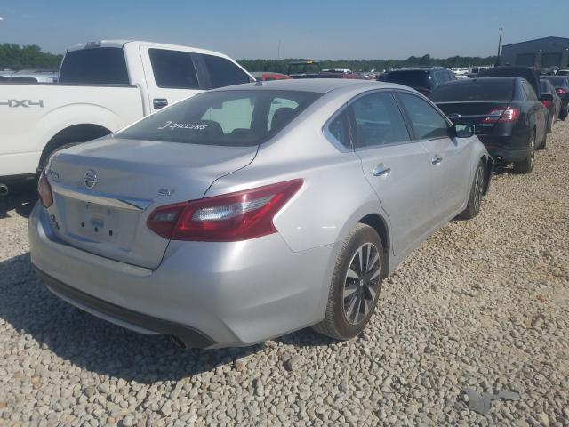 VIN 19XFB2F59EE238074 2018 NISSAN ALTIMA 2.5 no.4