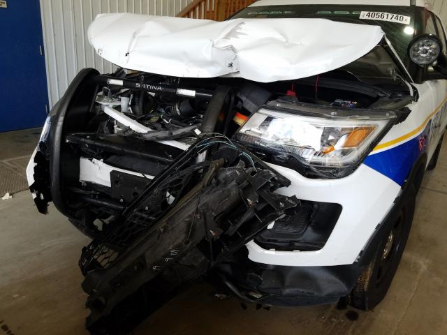 VIN 1FMCU9GD5JUD51166 2018 Ford Escape, SE no.9