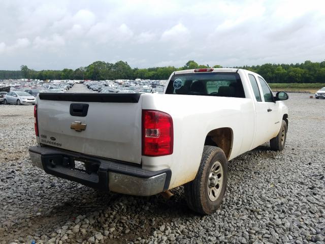 VIN 5FNRL6H80PB048430 2008 CHEVROLET SILVERADO no.4