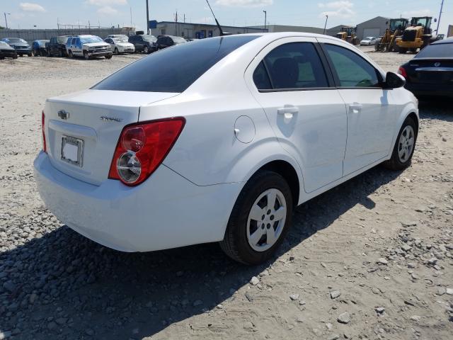 VIN 2T1BURHE2JC070253 2018 Toyota Corolla, LE no.4