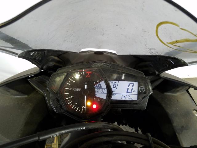 2017 YAMAHA YZFR3 A MH3RH15Y4HK001285