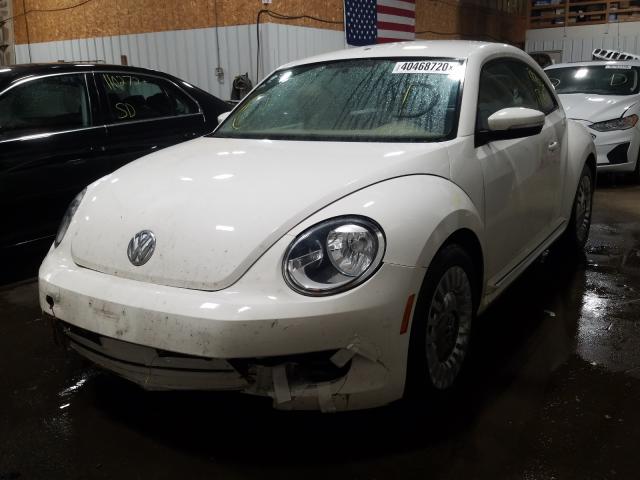 VIN KNAG64J7XS5270789 2013 VOLKSWAGEN BEETLE no.2