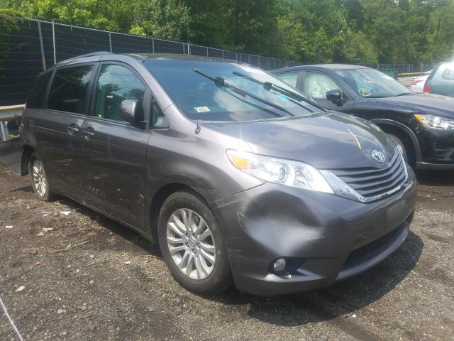 2013 TOYOTA SIENNA XLE 5TDYK3DC4DS377906