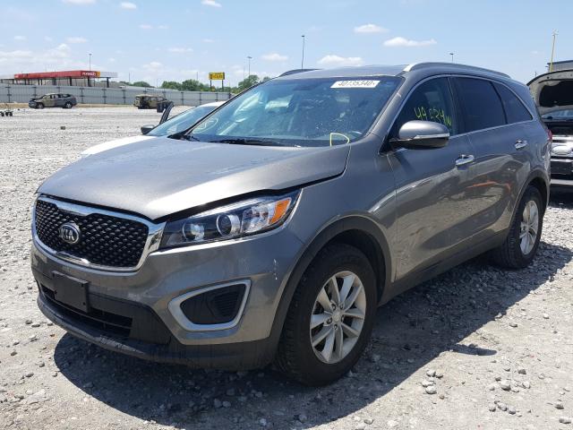 VIN 5NPE24AF5GH390777 2016 KIA SORENTO LX no.2