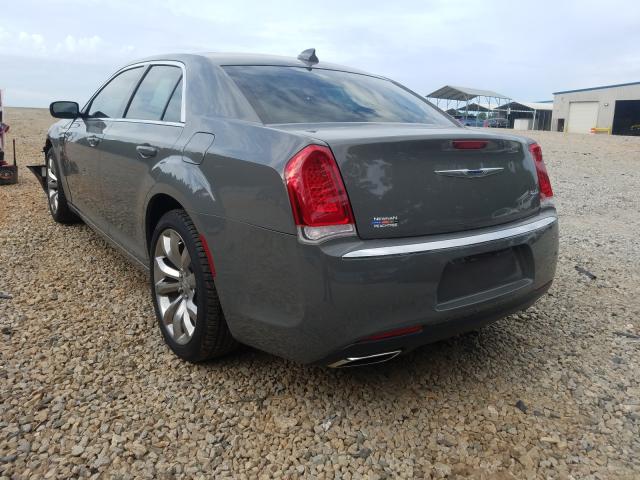 VIN KM8SR4HFXHU175161 2019 CHRYSLER 300 TOURIN no.3