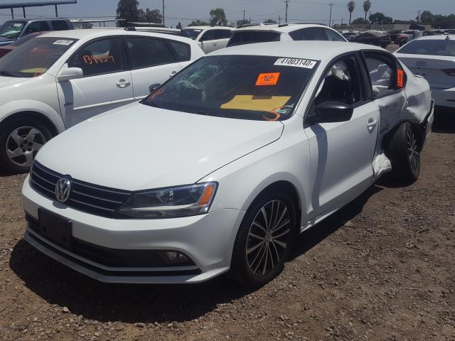 VIN 5NMJBCAE1NH142164 2016 VOLKSWAGEN JETTA SPOR no.2