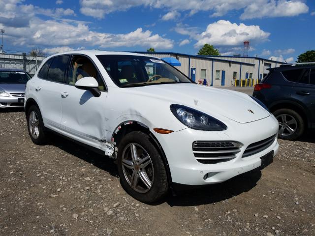 VIN 1C4NJPBA7ED721837 2014 PORSCHE CAYENNE no.1