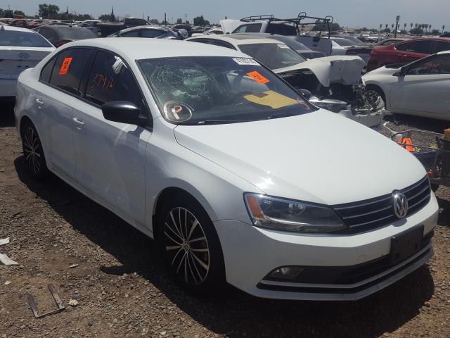 VIN 5NMJBCAE1NH142164 2016 VOLKSWAGEN JETTA SPOR no.1