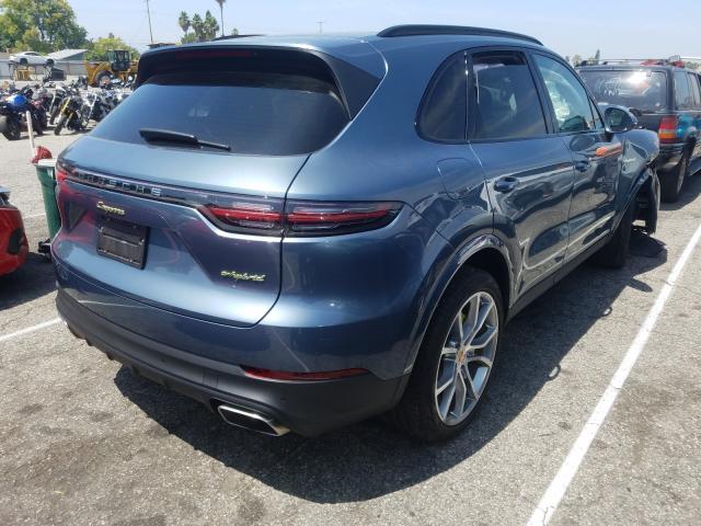 VIN 55SWF4KB0JU261449 2019 PORSCHE CAYENNE SE no.4